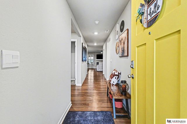 1985 N Kara Way, Fremont, NE 68025