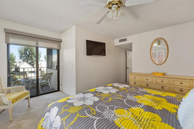 73330 Shadow Mountain Drive 32, Palm Desert, CA 92260