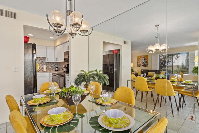 73330 Shadow Mountain Drive 32, Palm Desert, CA 92260