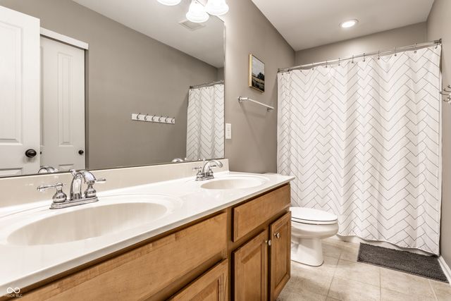 12314 Westmorland Drive, Fishers, IN 46037