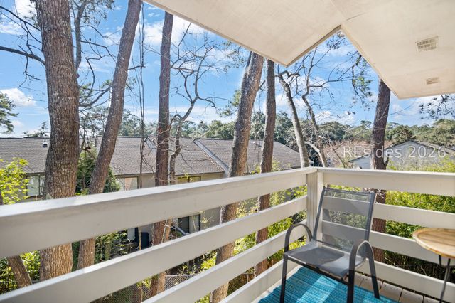 45 Folly Field Rd Apt 2J, Hilton Head Island, SC 29928