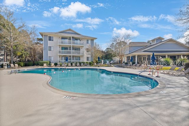 45 Folly Field Rd Apt 2J, Hilton Head Island, SC 29928