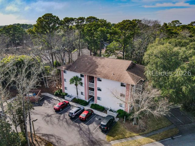 45 Folly Field Rd Apt 2J, Hilton Head Island, SC 29928