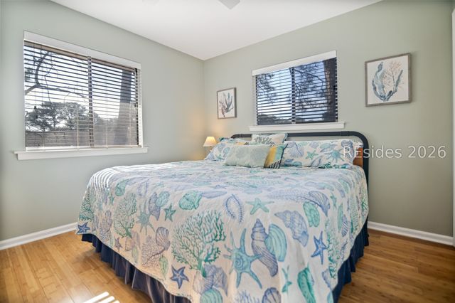 45 Folly Field Rd Apt 2J, Hilton Head Island, SC 29928