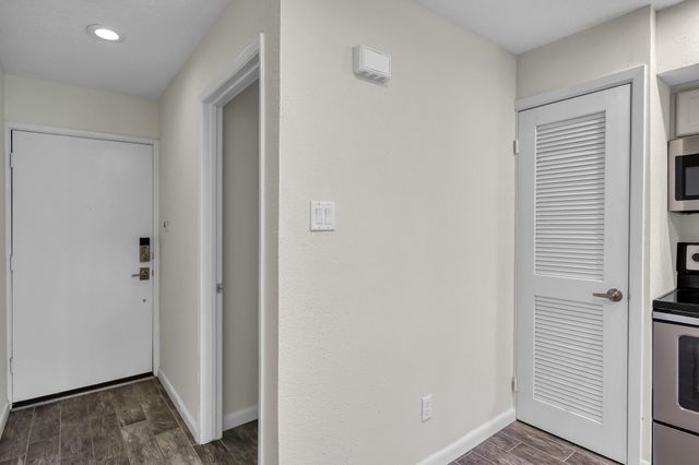 12900 Walden Road 605, Montgomery, TX 77356