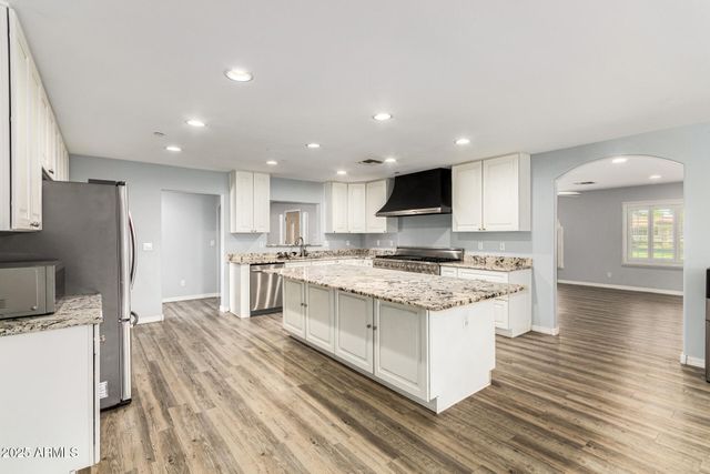 3041 E BACKUS Road, Mesa, AZ 85213