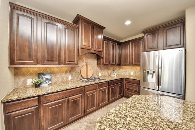 13617 Fountain Mist Drive, Pearland, TX 77584