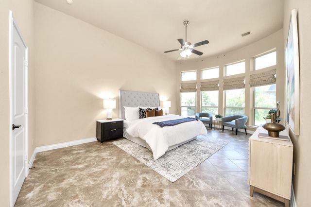 13617 Fountain Mist Drive, Pearland, TX 77584
