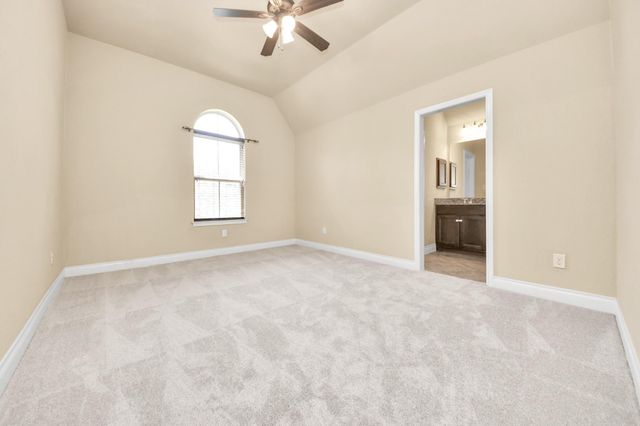 13617 Fountain Mist Drive, Pearland, TX 77584