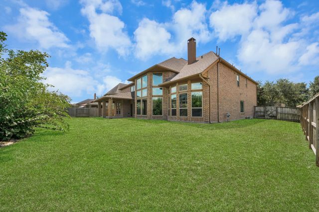 13617 Fountain Mist Drive, Pearland, TX 77584