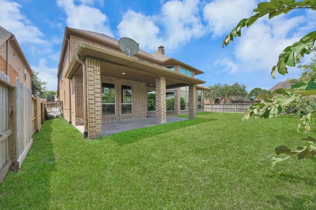 13617 Fountain Mist Drive, Pearland, TX 77584