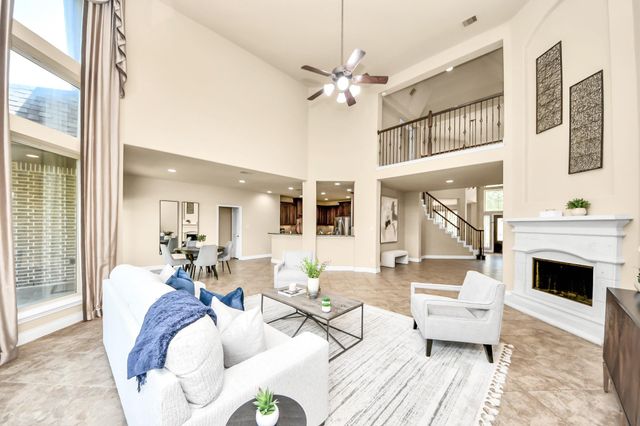 13617 Fountain Mist Drive, Pearland, TX 77584
