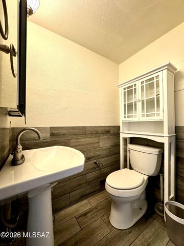 2865 N Fontana Avenue, Tucson, AZ 85705