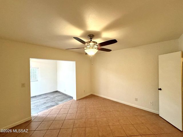 2865 N Fontana Avenue, Tucson, AZ 85705