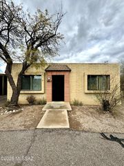 2865 N Fontana Avenue, Tucson, AZ 85705