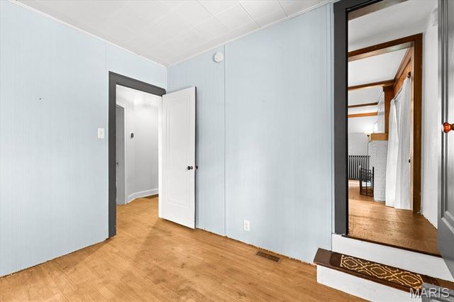 25 Lindorf Drive, Belleville, IL 62223