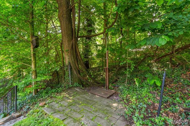 25 Lindorf Drive, Belleville, IL 62223