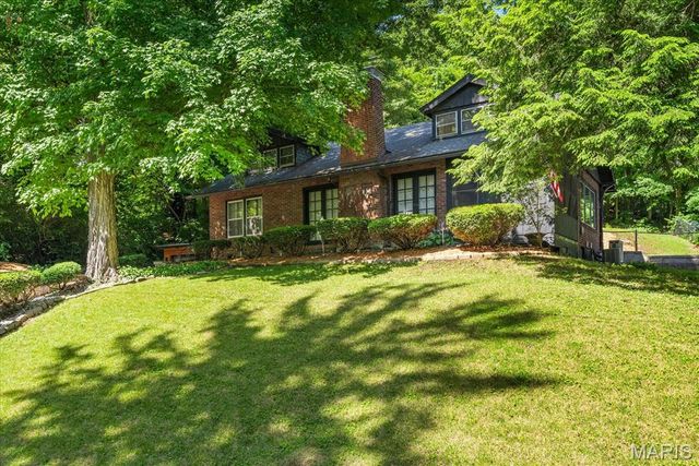 25 Lindorf Drive, Belleville, IL 62223