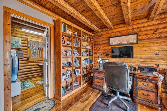 946 High Meadows DR, Wirtz, VA 24184