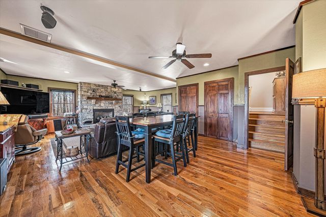 946 High Meadows DR, Wirtz, VA 24184