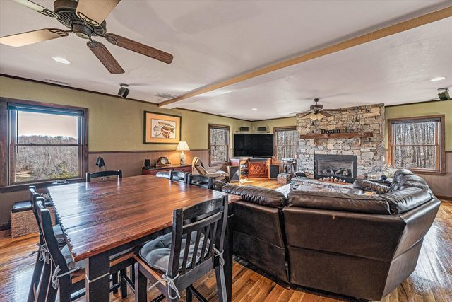 946 High Meadows DR, Wirtz, VA 24184