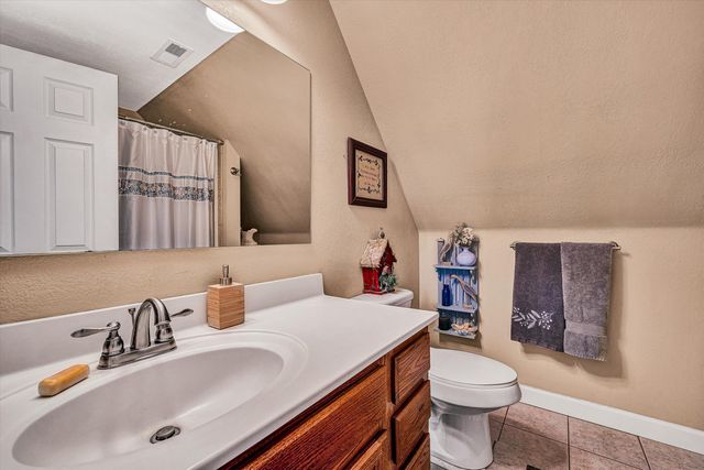 946 High Meadows DR, Wirtz, VA 24184