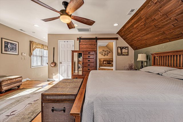 946 High Meadows DR, Wirtz, VA 24184