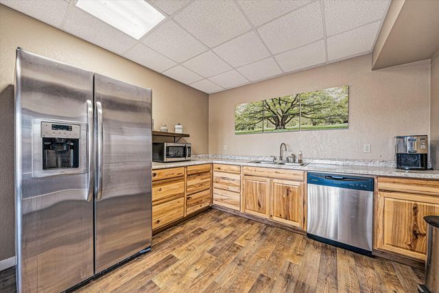 946 High Meadows DR, Wirtz, VA 24184