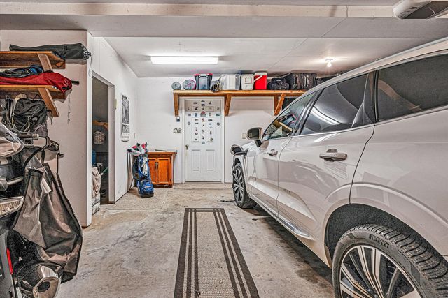 946 High Meadows DR, Wirtz, VA 24184