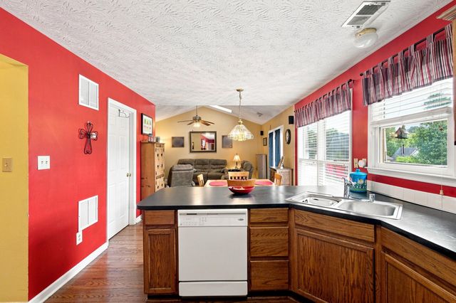 360 Whitfield Drive, Lexington, KY 40515