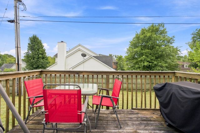 360 Whitfield Drive, Lexington, KY 40515