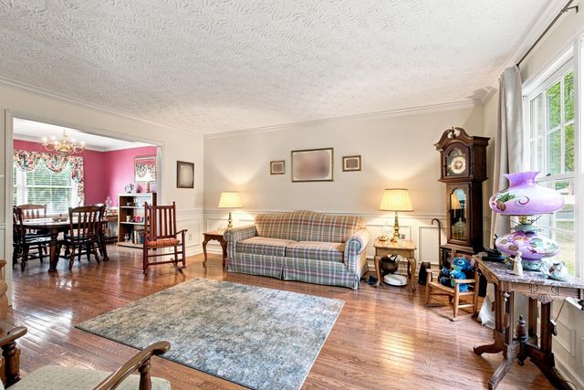 360 Whitfield Drive, Lexington, KY 40515