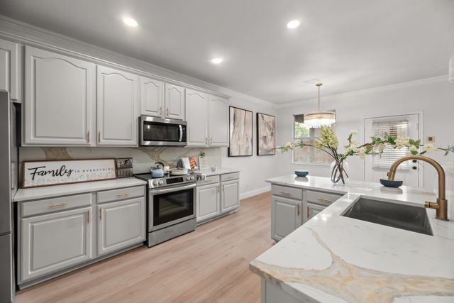 2208 Sheldon Drive, Mckinney, TX 75072