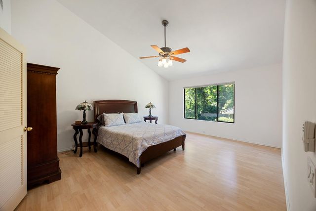 11305 Sutters Mill Cir, Gold River, CA 95670