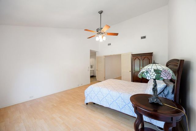 11305 Sutters Mill Cir, Gold River, CA 95670