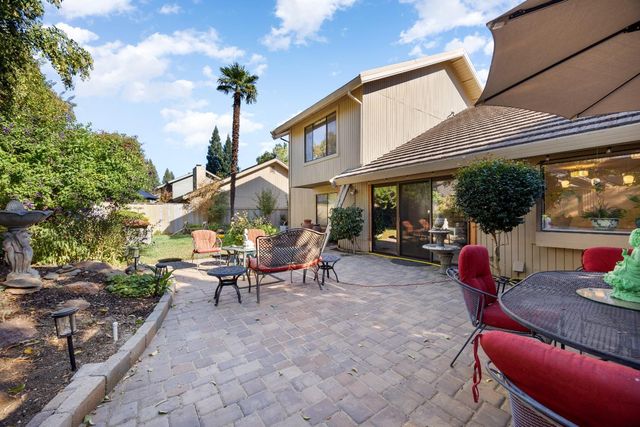 11305 Sutters Mill Cir, Gold River, CA 95670