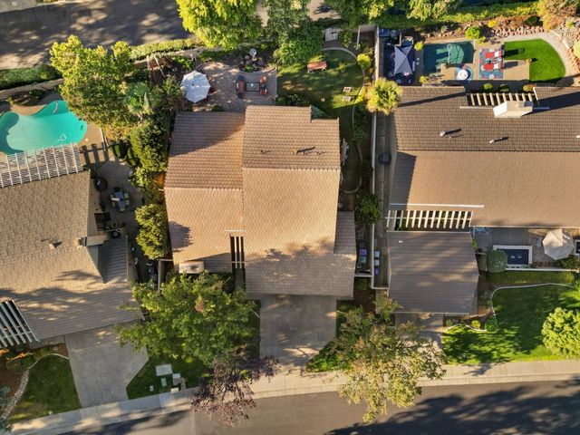 11305 Sutters Mill Cir, Gold River, CA 95670