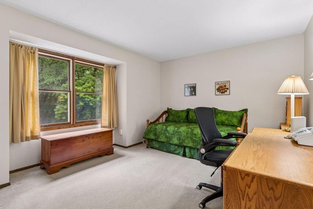 360 Quail Road, Dellwood, MN 55110