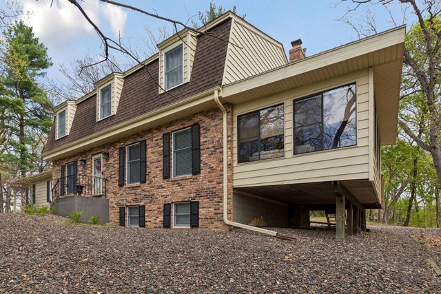 360 Quail Road, Dellwood, MN 55110