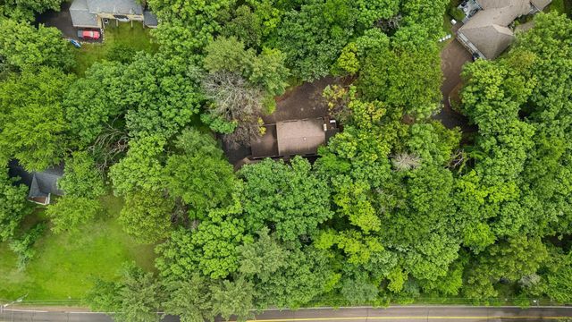 360 Quail Road, Dellwood, MN 55110