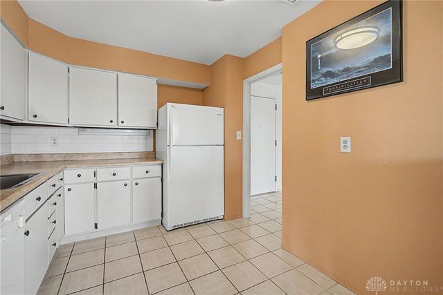 2230 S Patterson Boulevard 112, Kettering, OH 45409
