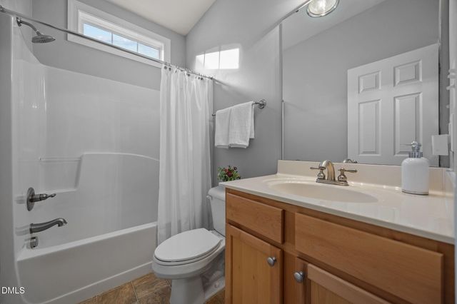 1608 Old Sexton Place, Fuquay Varina, NC 27526