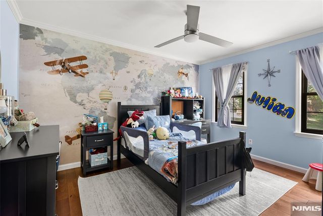 21 Baron Road, West Milford, NJ 07480
