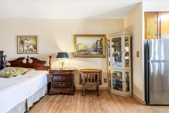 61-55 98th Street 17A, Rego Park, NY 11374