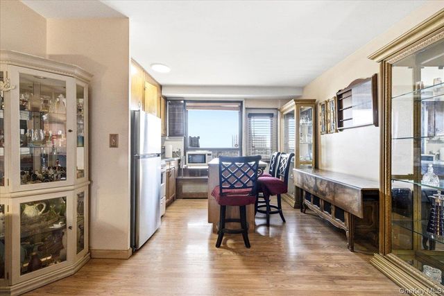 61-55 98th Street 17A, Rego Park, NY 11374