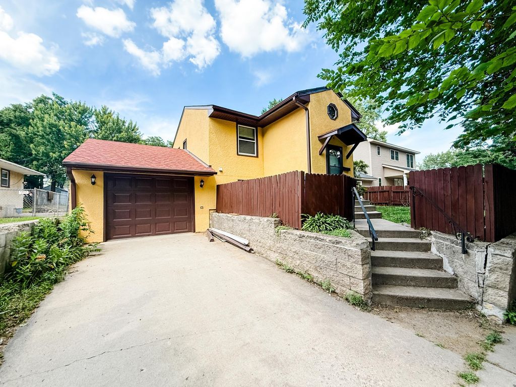 145 Jessamine Avenue E, Saint Paul, MN 55117 — photo 2