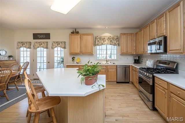 724 Lakeshore Meadows Drive, Wildwood, MO 63038