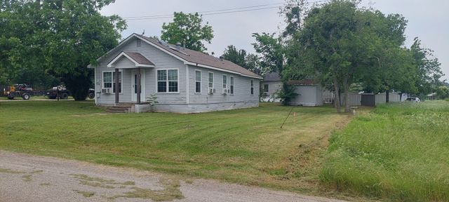 400 S College Street, Itasca, TX 76055