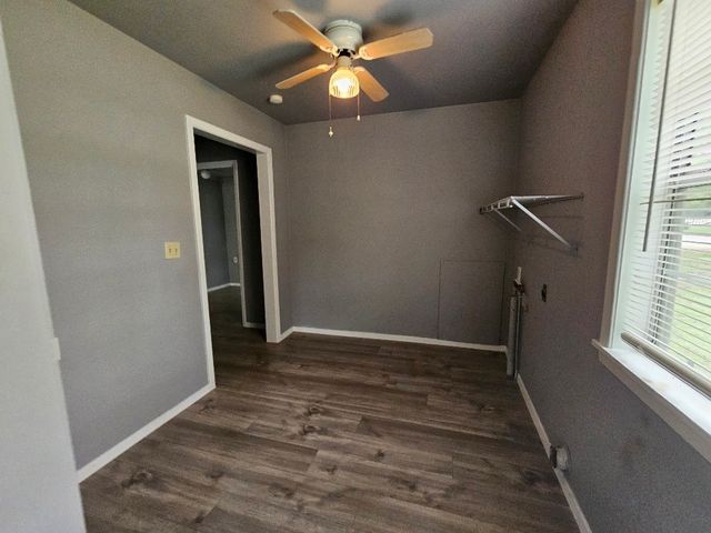 400 S College Street, Itasca, TX 76055