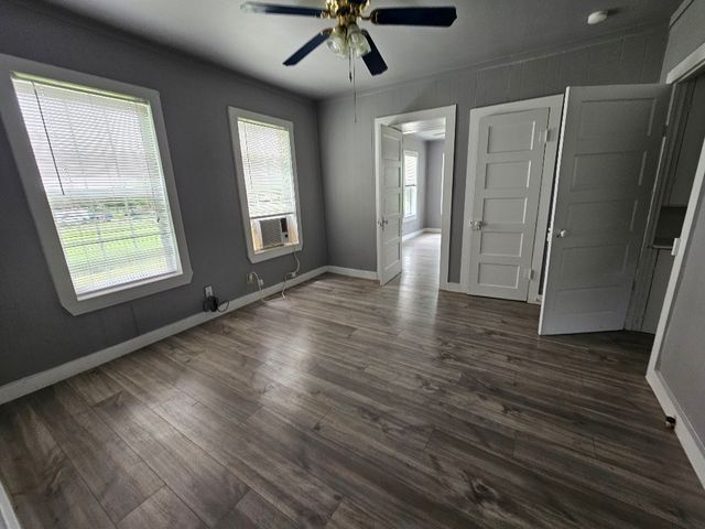 400 S College Street, Itasca, TX 76055